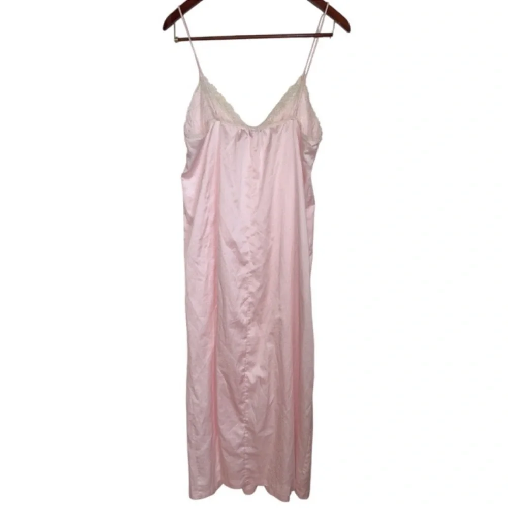 Vintage Christian Dior Soft Pink Lace Chemise Lingered
size M - Picture 6 of 17